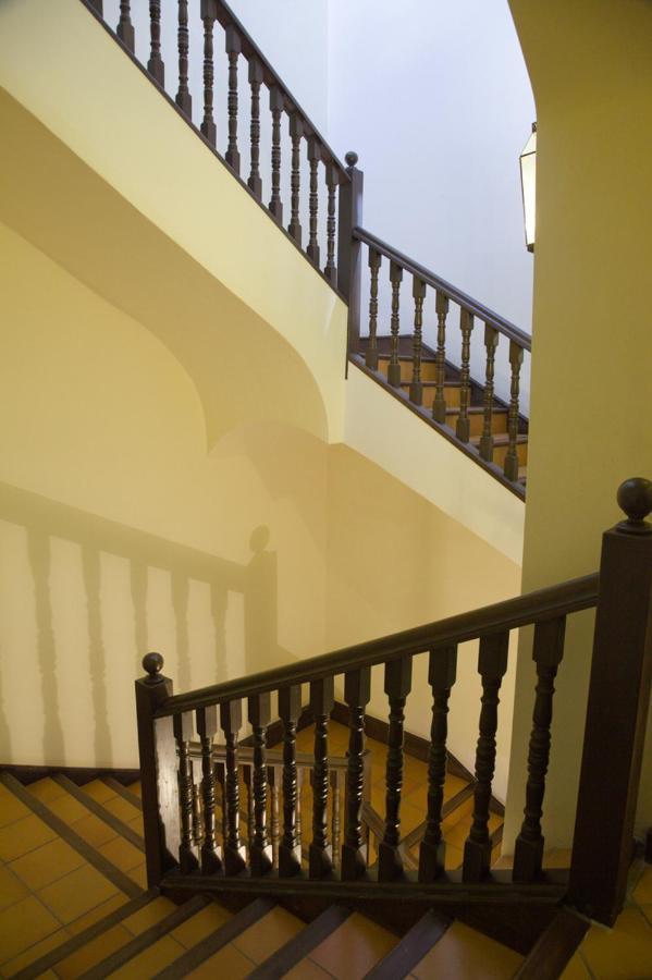 Apartamento Palacio Descalzos Тудела Экстерьер фото